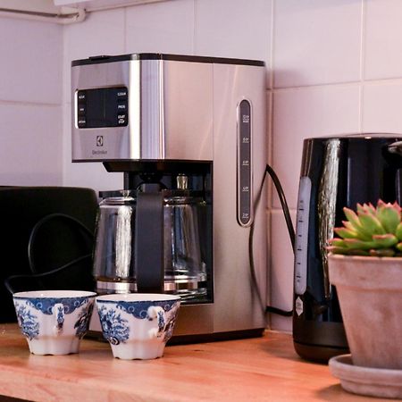 Adelsgatan Bed & Breakfast Visby Bagian luar foto