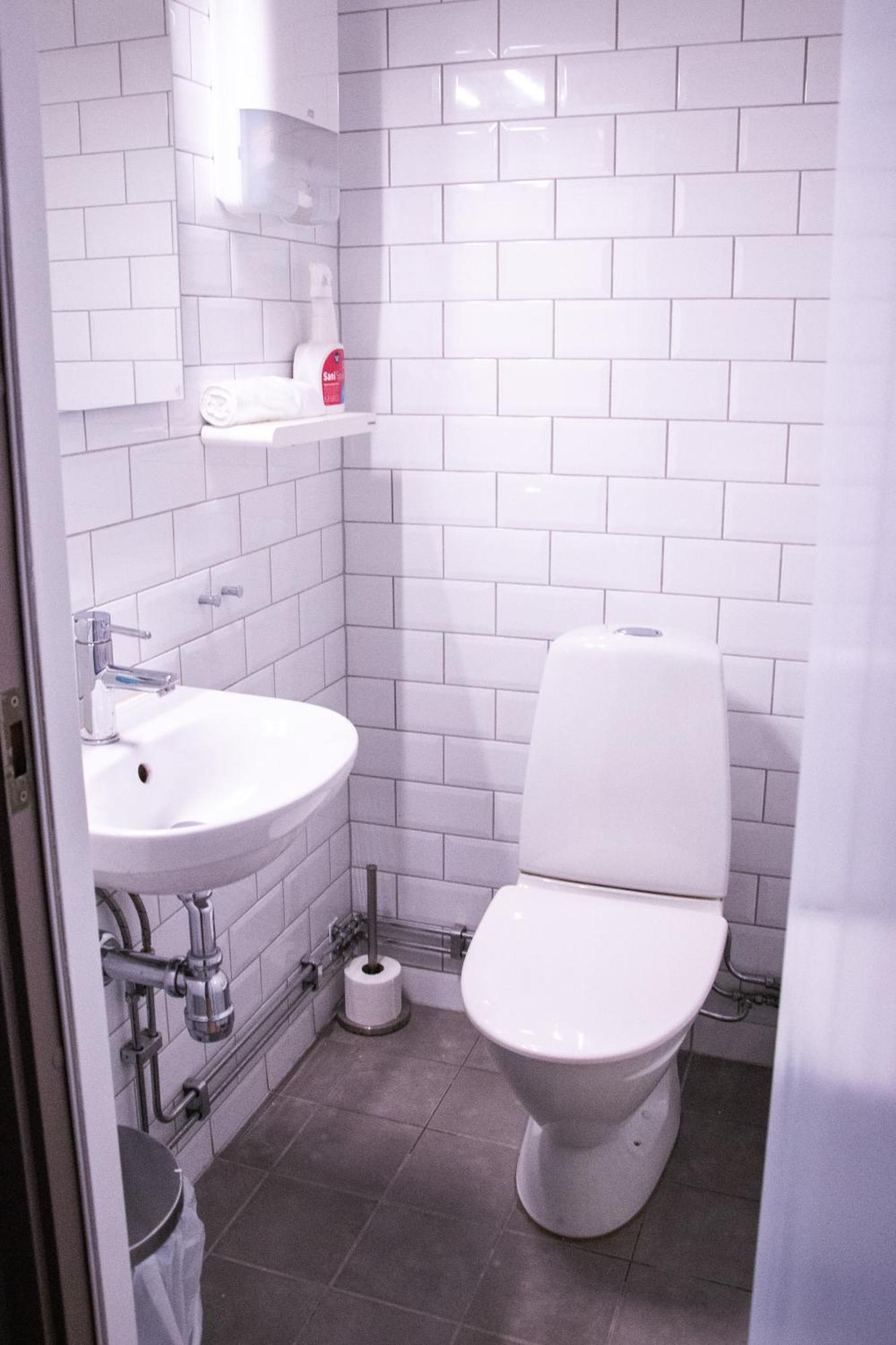 Adelsgatan Bed & Breakfast Visby Bagian luar foto